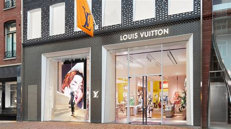 btw free louis vuitton amsterdam